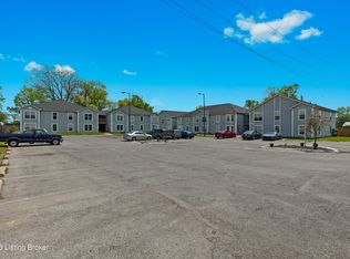 2430 McKindree Ct, Louisville, KY 40211