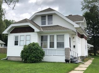 2013 Salisbury Rd #A, West Bend, WI 53090