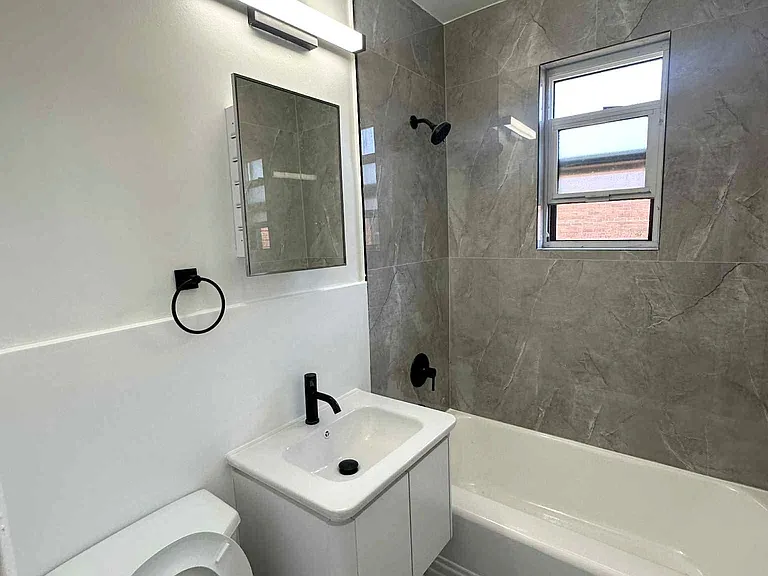 155 Stinson St #3 — Photo 4