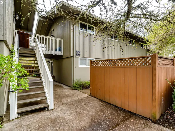 2029 W 14th Pl, Eugene, OR 97402