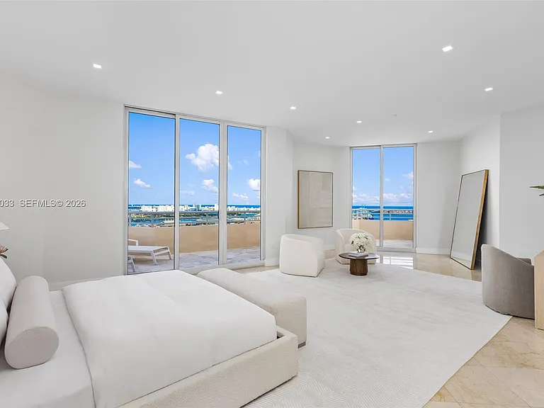 808 Brickell Key Dr #3901 — Photo 20