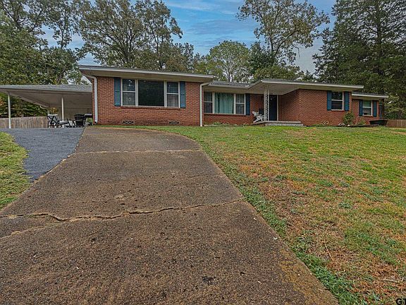 2nd image of 210 Glenwood Dr