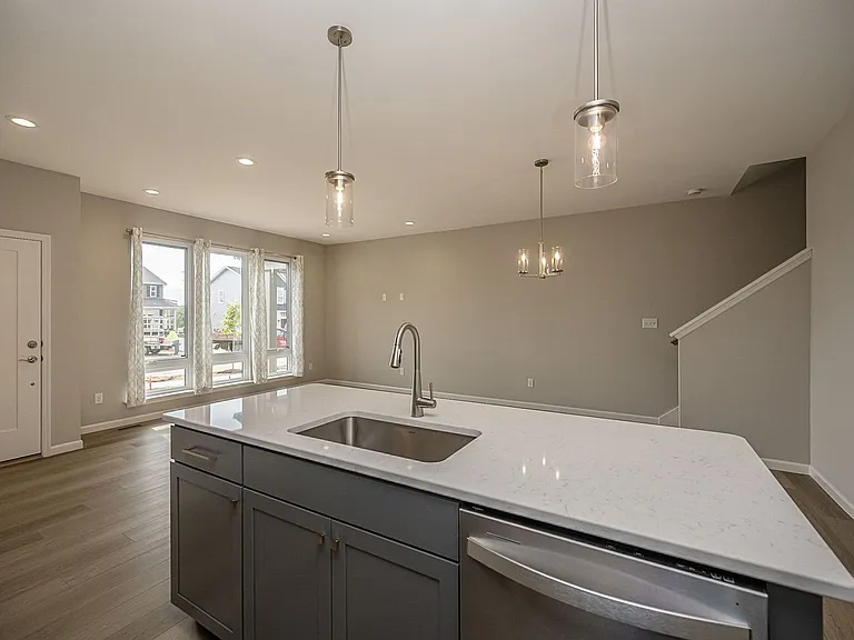 33 Wingtip Ct — Photo 16