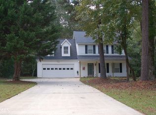 1 Nanette Dr, Newnan, GA 30265