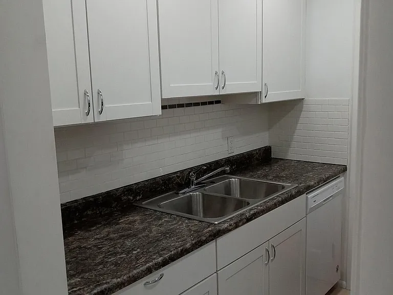 1250 E Sample Rd #303 — Photo 7