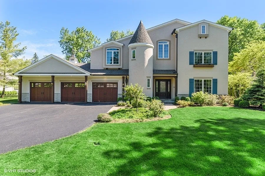 1365 Wild Rose Ln photo 1