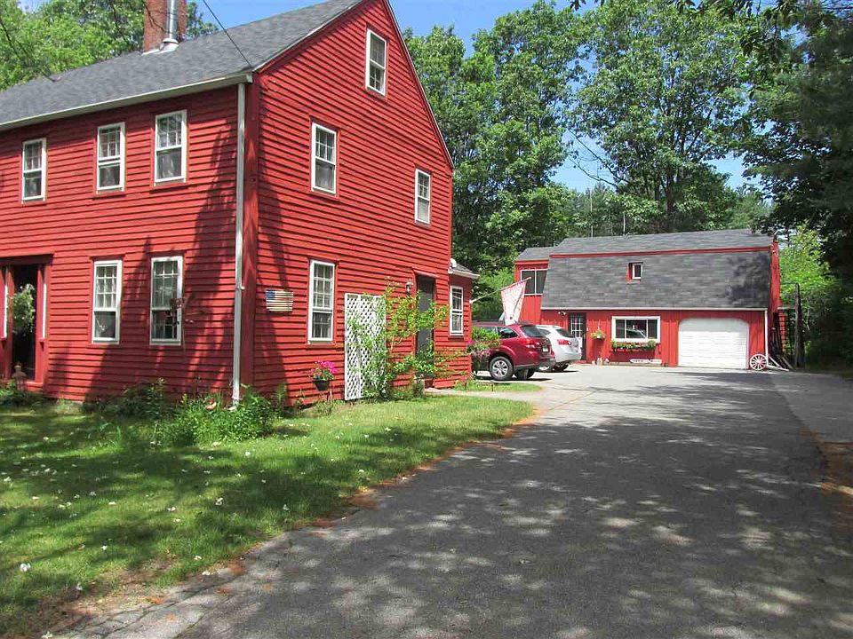 2nd image of 30 Pine St