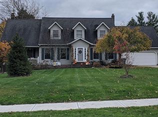 6758 Brettin Dr, Independence, OH 44131