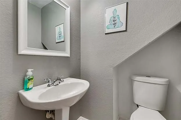8801 Clearlake Dr — Photo 81