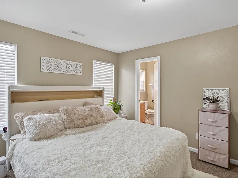 203 Teal Ct — Photo 10