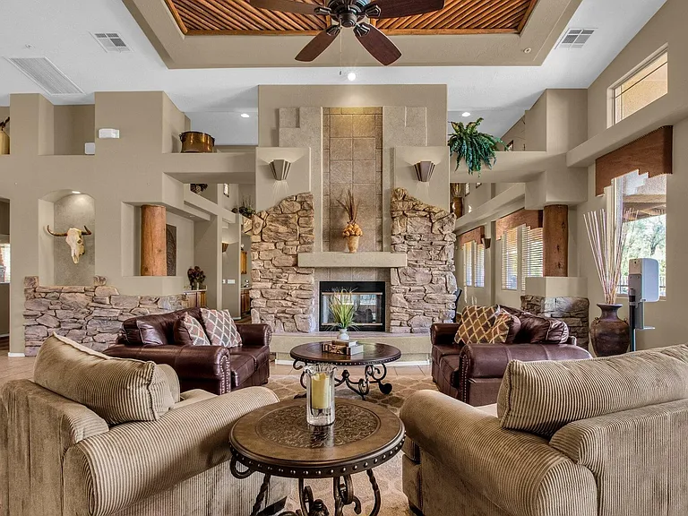 11500 E Cochise Dr #1010 — Photo 32