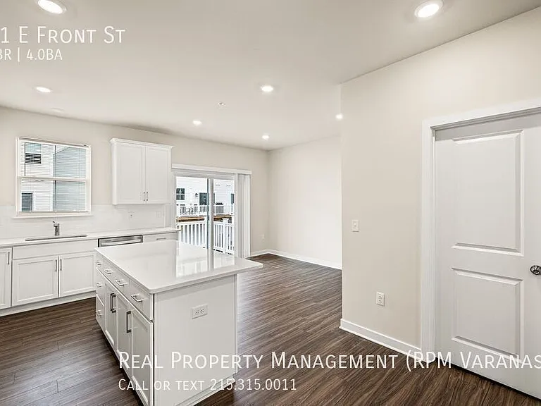 21 E Front St — Photo 7