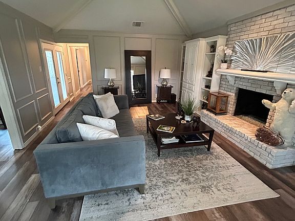 5th image of 6014 Daven Oaks Dr