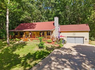 1642 Timber Ridge Ct, East Peoria, IL 61611