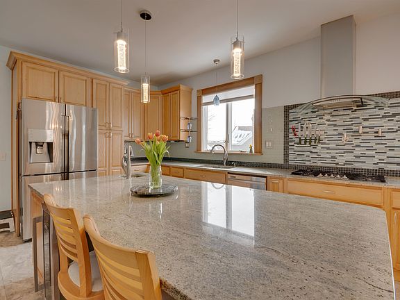 3rd image of 6 Rublee Street