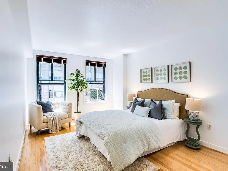 631 D St NW #330 — Photo 14