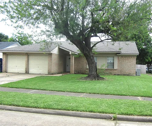 17907 Fieldglen Dr Photo 1