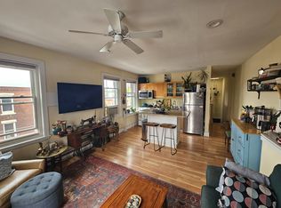 2646 Brown St APT 3, Philadelphia, PA 19130