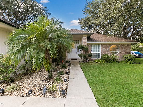 2nd image of 11738 Lanier Creek Dr