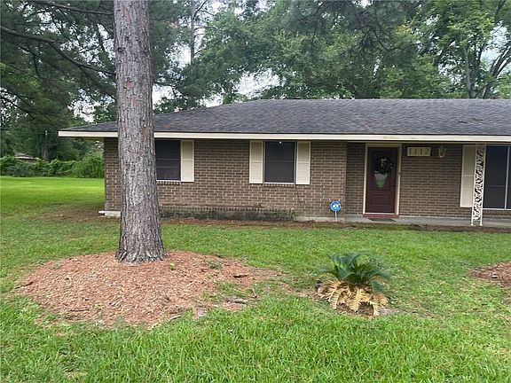 4th image of 1112 Bayberry Ave