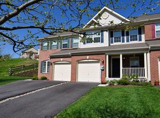 103 Penns Manor Dr, Kennett Square, PA 19348