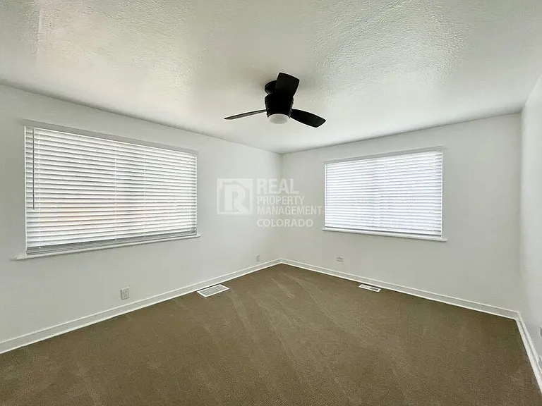 3030 N Fairfax St — Photo 9