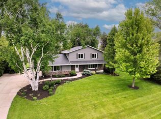 15710 Kata Dr, Elm Grove, WI 53122