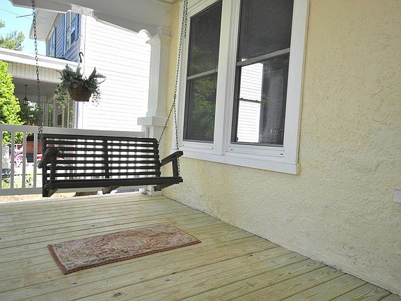 5th image of 313 Yeardley Ave #19