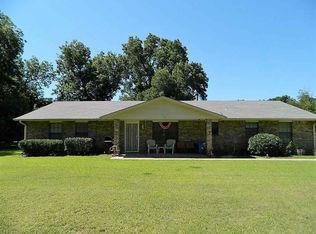 322 NW Indian Timbers Ln, Indiahoma, OK 73552