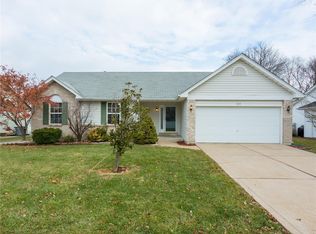 323 Santa Fe Trail Dr, Saint Peters, MO 63376