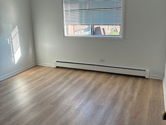 5th image of 3496 Salem Walk #2