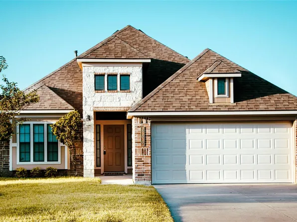 800 Cobble Gate Dr, Brenham, TX 77833