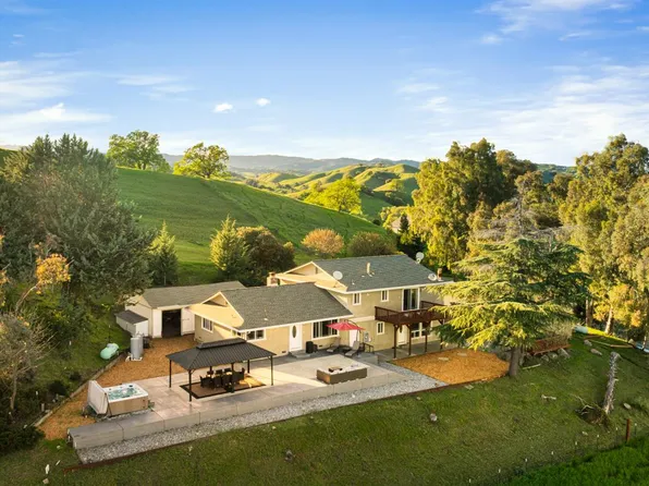 7413 English Hills Road, Vacaville, CA 95688