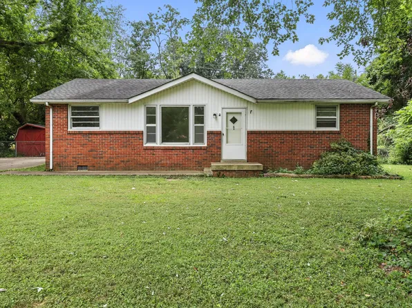 14 Fountainbleau Rd, Clarksville, TN 37042