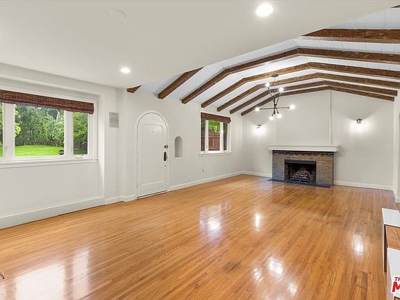 5th image of 720 N La Fayette Park Pl