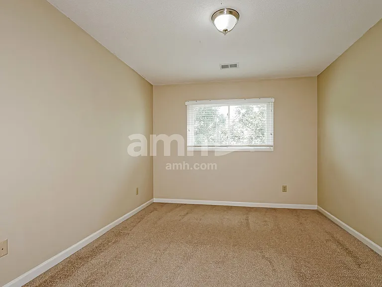 5005 Bristol Woods — Photo 14