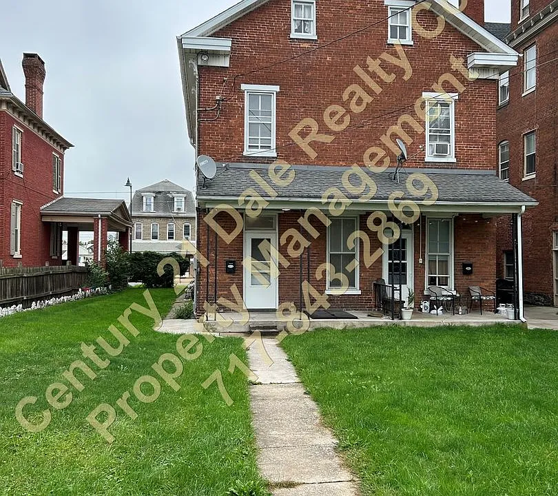 78 S Main St