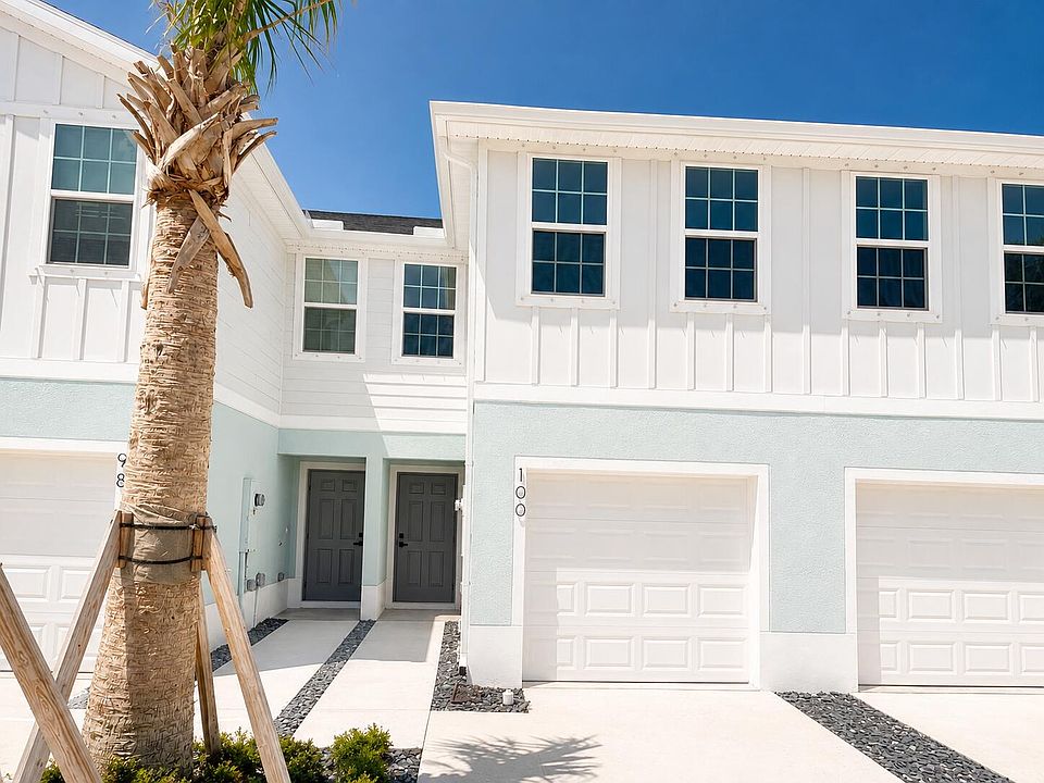 1st image of 100 Savannah Lakes Blvd