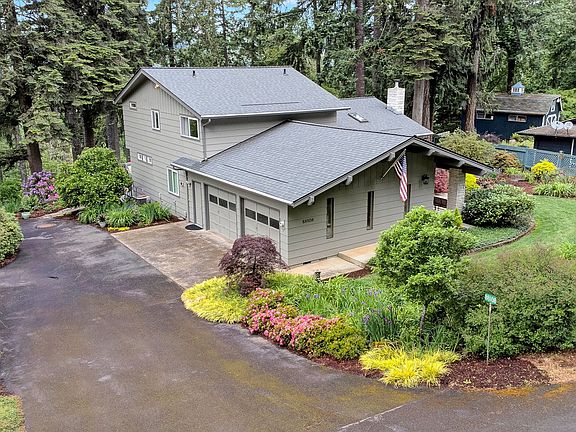 3rd image of 88108 Tiki Ln