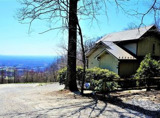 227 Pilot Mountain Ln, Fancy Gap, VA 24328