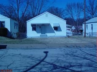 883 Gustav Ave, Saint Louis, MO 63147
