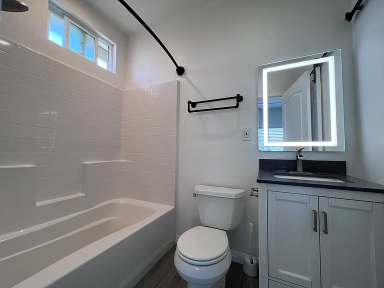14055 Honeysuckle Ln #1/2 — Photo 11