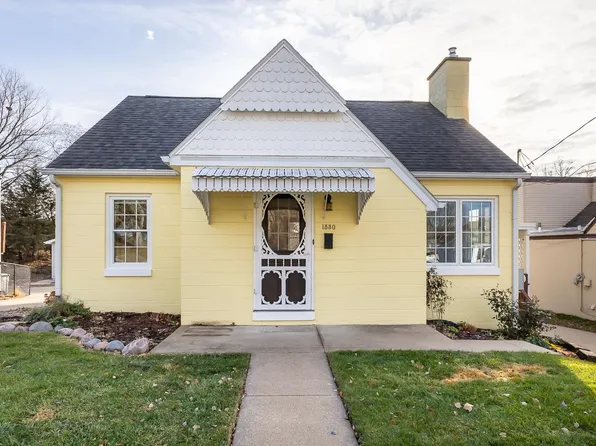1830 Hale St, Dubuque, IA 52001