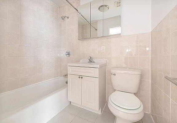 5th image of 108 Ludlow St Ste 6C