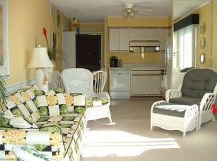 2008 E Fort Macon Rd, Atlantic Beach, NC 28512