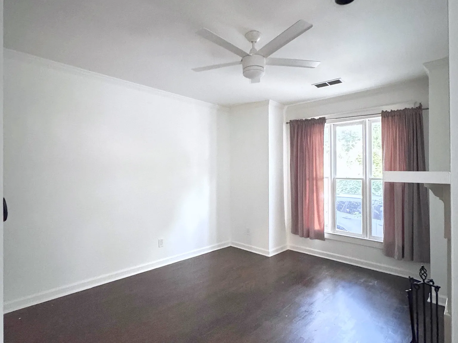 307 Grant Street SE — Photo 2
