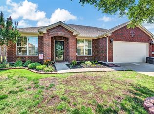 1519 Stanford Dr, Van Alstyne, TX 75495
