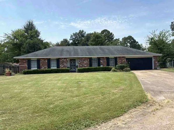 5245 Medhurst Pl, Jackson, MS 39206