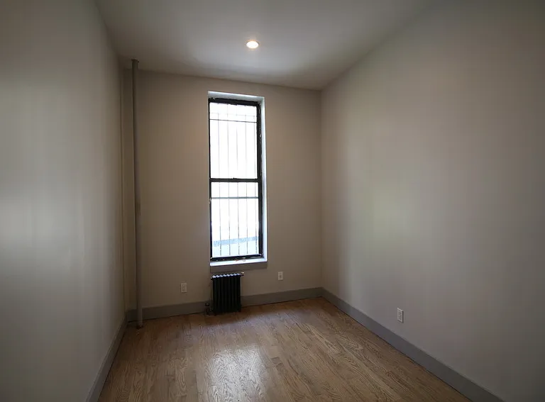 726 Monroe St #1F — Photo 16