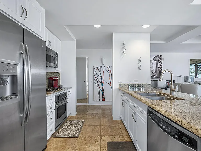 Gas and stainless steel appliances